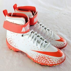 NEW Nike football cleats 11C